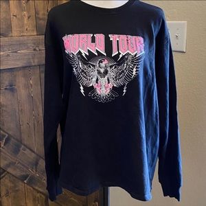 Womens L pullover NWOT